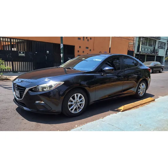 Mazda Mazda 3 2.0 I Sedan At