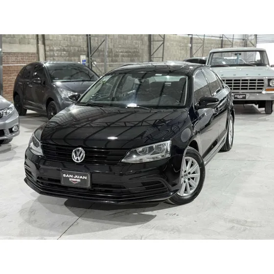 Volkswagen Vento 2.0 Advance 115cv Summer Package