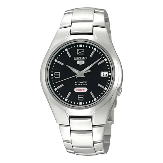 Relógio de pulso Seiko SNK623 com pulseira de aço inoxidável - fundo preto