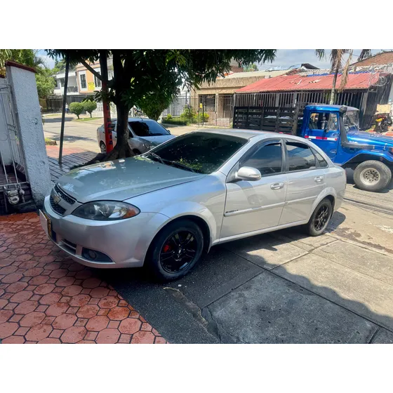 Chevrolet Optra 1.6 Advance