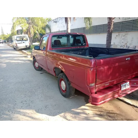 Ford F-150 4.9 Xl