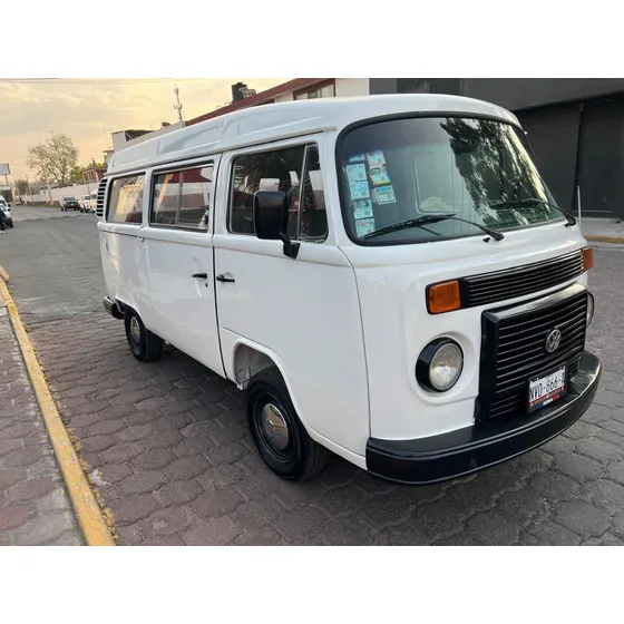 Volkswagen Combi Pasajeros