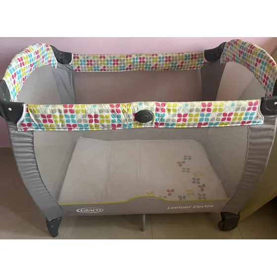 Corral Graco Niña