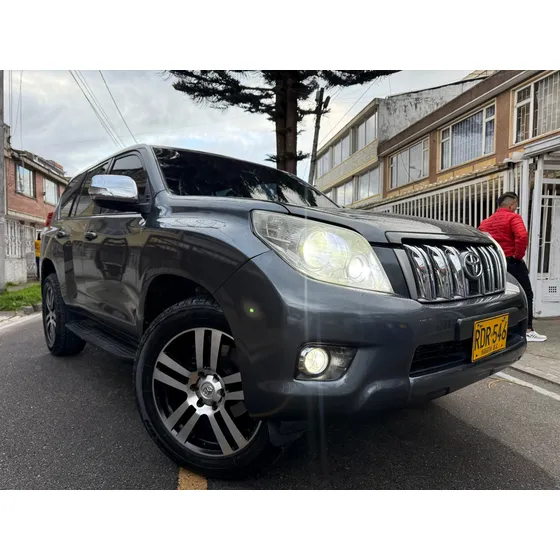 Toyota Prado 3.0 Diesel 4x4 Tx