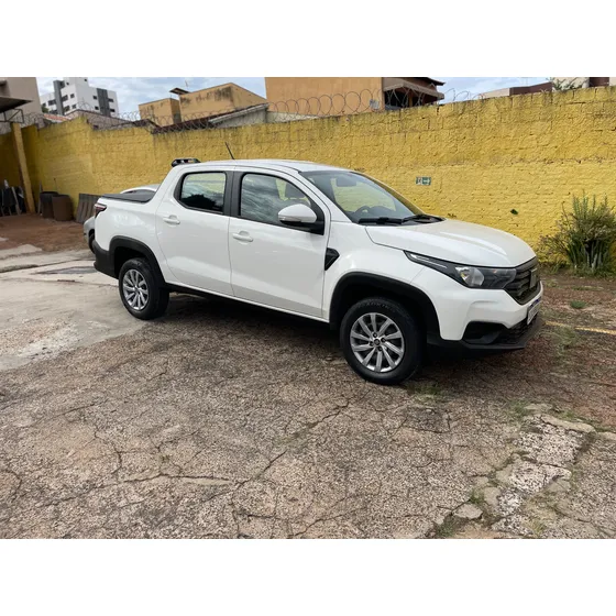 Fiat Strada 1.3 Freedom Cab. Dupla Flex 4p