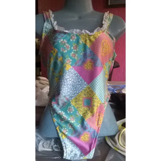 Body Lony Mujer Tiro Alto Talla 12 Entero Us$12,00