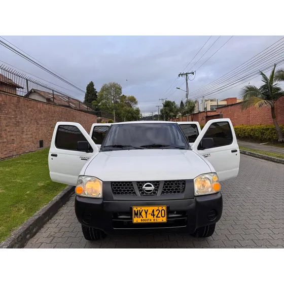 Nissan Frontier 2.5l Chasis 4x2