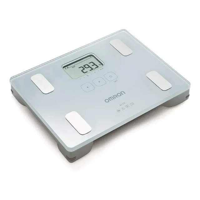 Balanza Personal Digital Baño Omron Calcula Masa Corporal Hbf-226