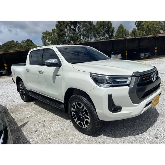 Toyota Hilux 2.4 Diesel 4x4 At