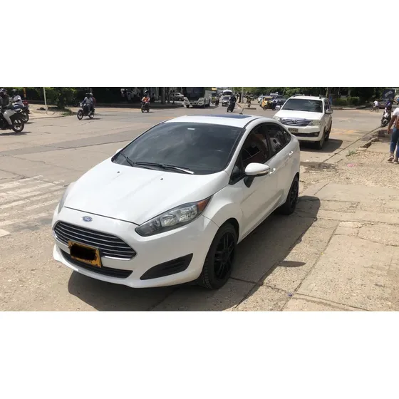 Ford Fiesta 1.6 Hatchback Se