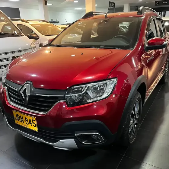 Renault Stepway 2022 1.6 Intense Mecánica