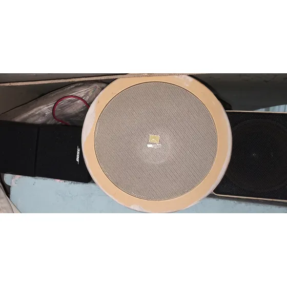 Corneta Jbl 24c En Par.