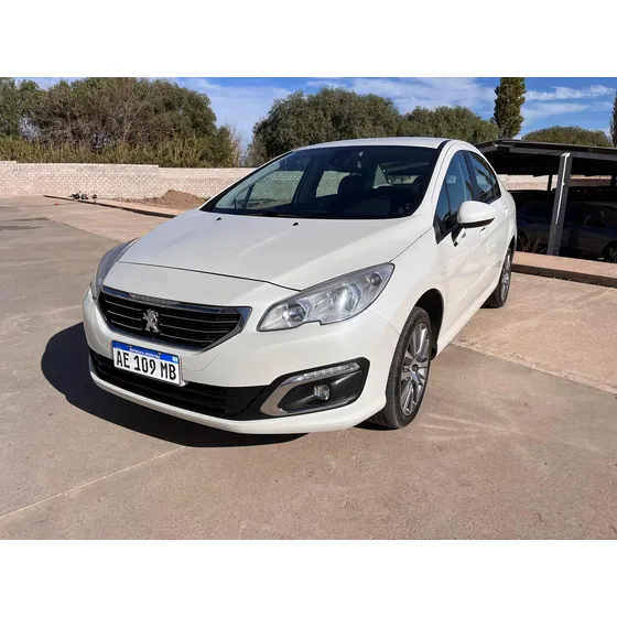 Peugeot 408 1.6 Allure Pack 115cv