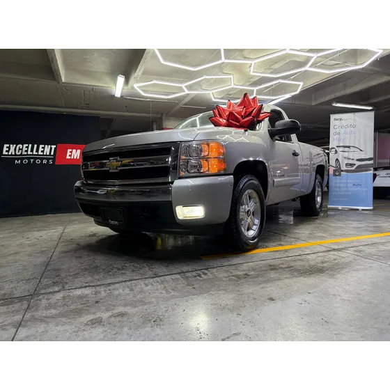 Chevrolet Cheyenne 5.3 2500 Cab Reg Z71 4x4 At