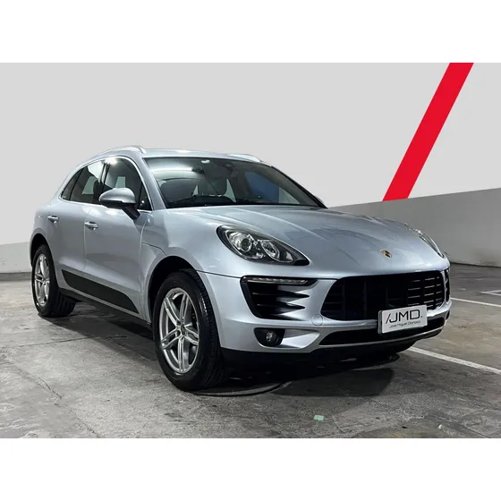 Porsche Macan R4 2.0 Turbo