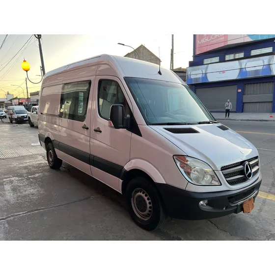 Mercedes-benz Sprinter 2.1 415 Furgon 3250 150cv Tn V2
