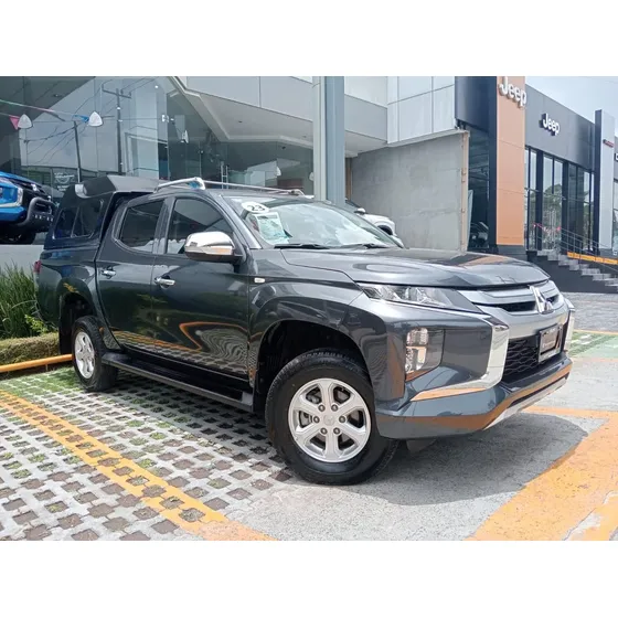 Mitsubishi L200 2.4 Glx Cabina Doble 4x4 Diesel Mt