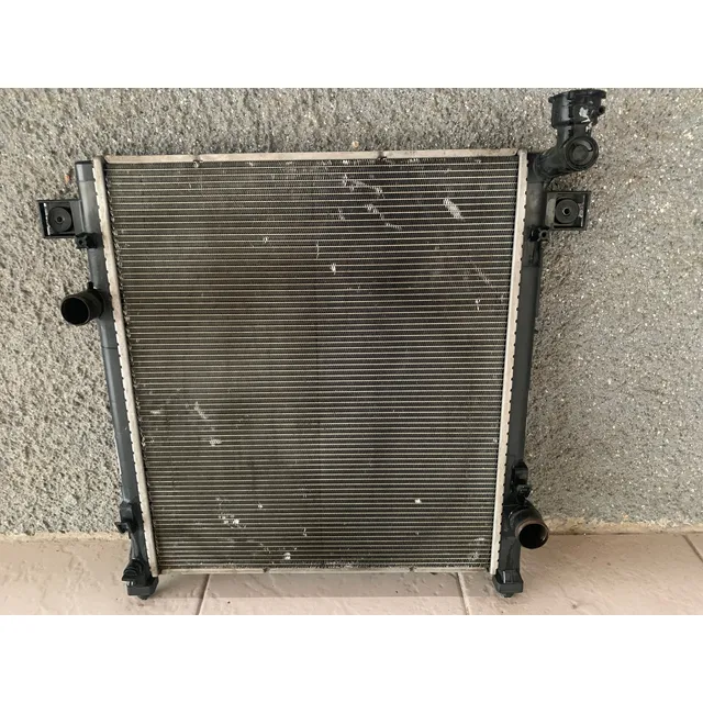 Radiador Original Para Jeep Liberty Kk 2008 Al 2013, Usado.