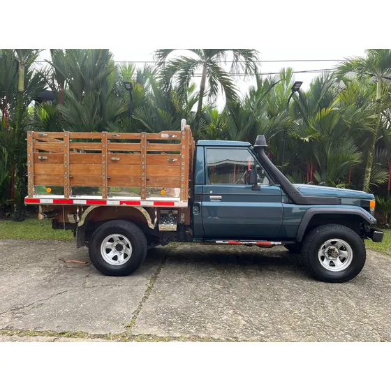 Toyota Land Cruiser 4.5 Fzj75 Chasis