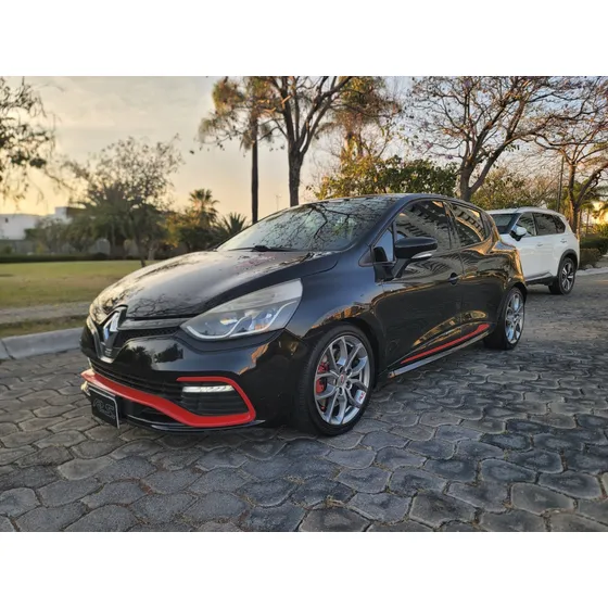 Renault Clio 1.6 Rs 200 Ed Priv Piel Mt