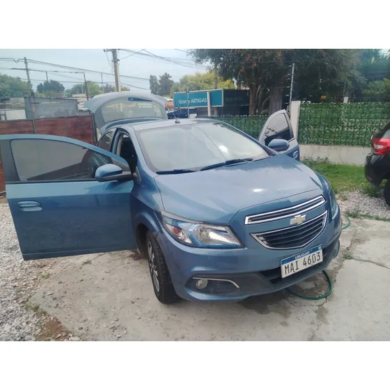 Chevrolet Onix 1.4 Ltz 98cv