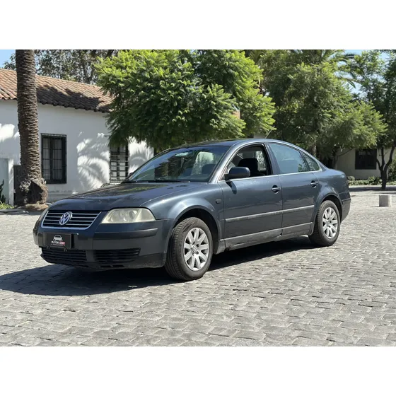 Volkswagen Passat 2004
