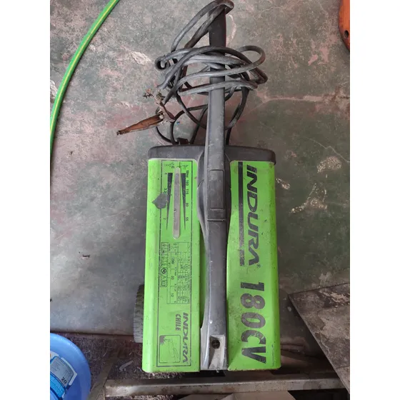 Máquina De Soldar Indura 180cv