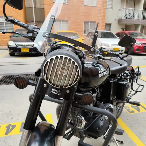 Classic 500 - Royal Enfield (ganga Viaje)