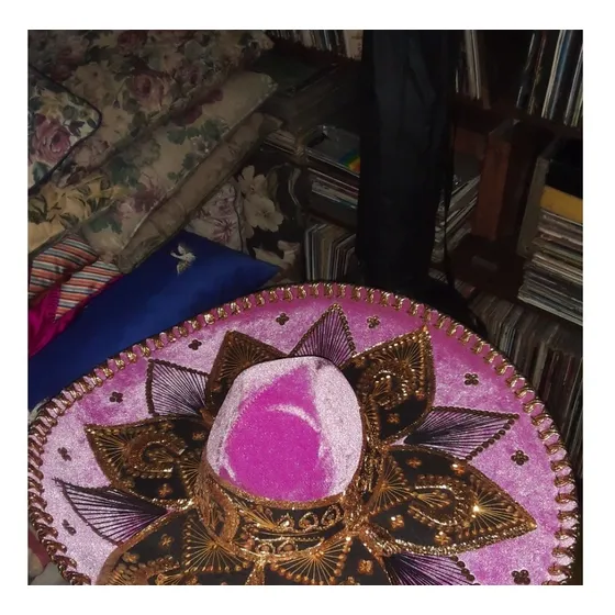 Sombrero Mariachi Dama Gamuza Rosa Adornos Dorado Y Negro