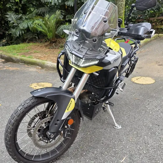 Aprilia Tuareg 660