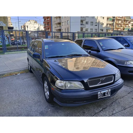 Volvo V40 2.0 T At