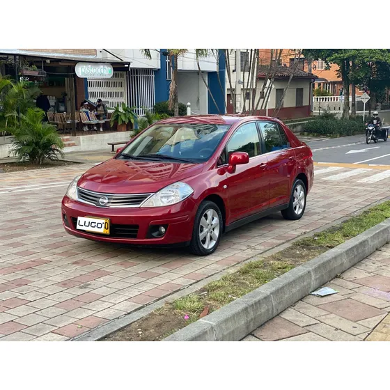 Nissan Tiida Premium Sedan Automático Único Dueño