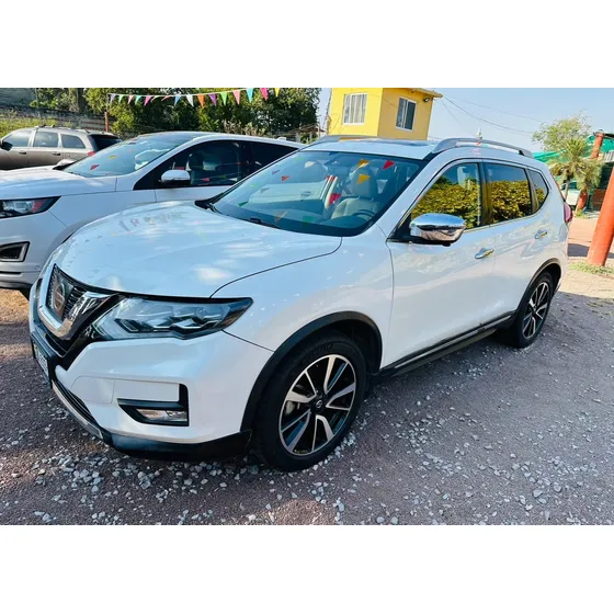 Nissan X-trail 2.5 Exclusive 3 Row Cvt
