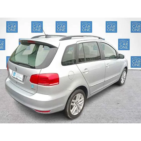 Volkswagen Suran 1.6 Highline L15