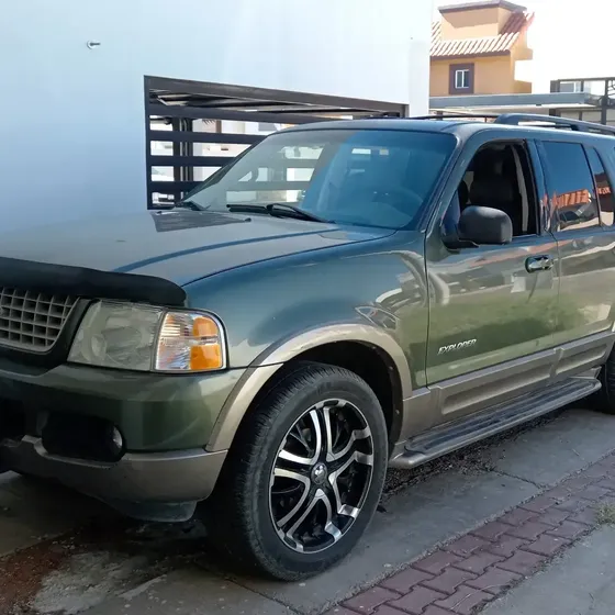 Ford Explorer 2004 4.6 Eddie Bauer V8 Equipada 4x4 Mt