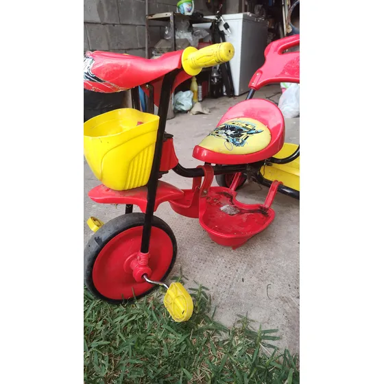 Triciclo Infantil Mikey Usado Con Varios Detalles, Funciona!