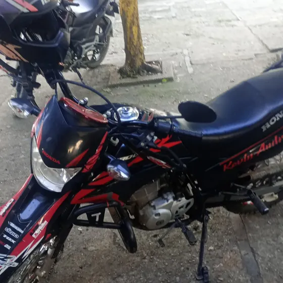 Honda Xr150 En Exelente Estado Todo Original