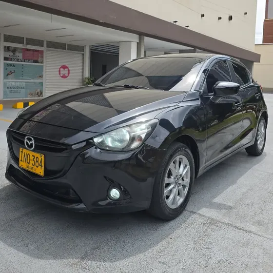 Mazda 2 2016 1.5 Touring