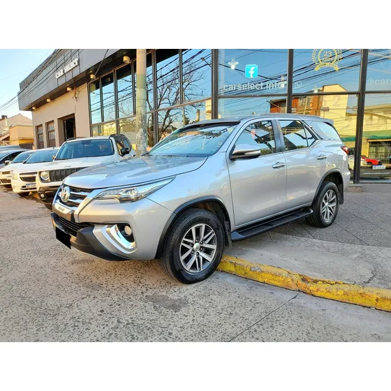 Toyota Sw4 2.8 Srx 204cv 4x4 7as At