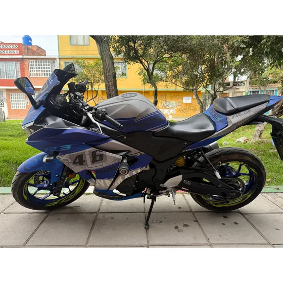 Yamaha R3 2017