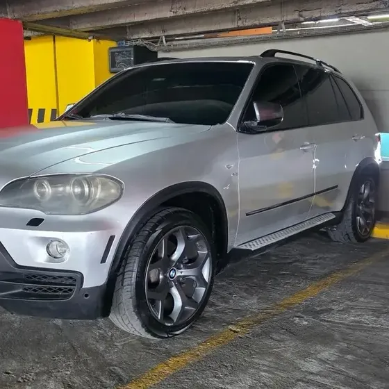 BMW X5 2008 4.8i Premium