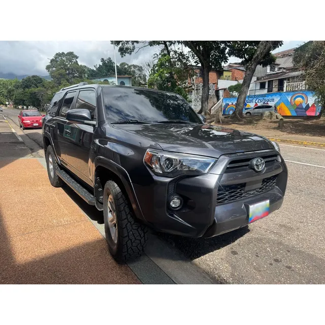 Toyota 4runner Sr5