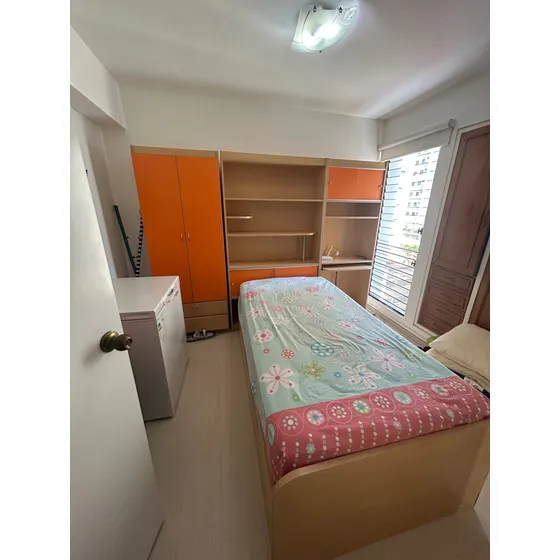 Juego De Cuarto Con Cama Doble Y Un Colchón