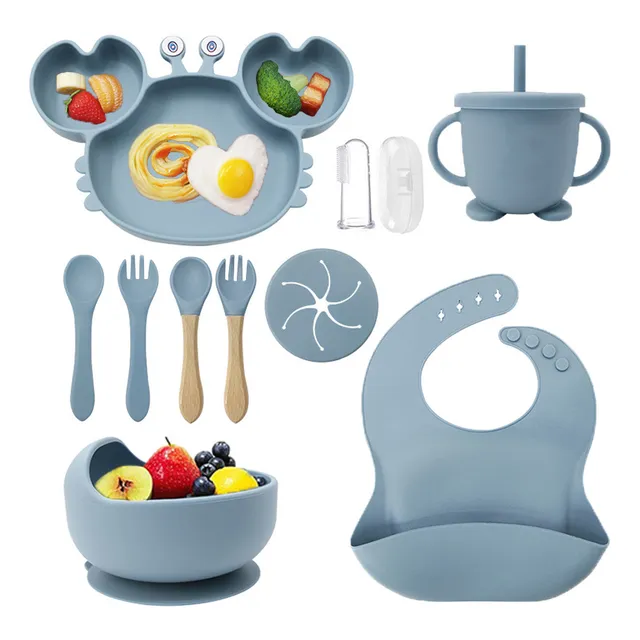 Plato Para Bebés De Silicona Con Babero Y Cuchara Y Tenedor