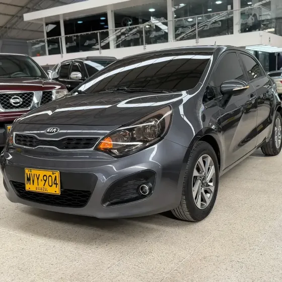 Kia Rio Ub Ex 2013 1.4