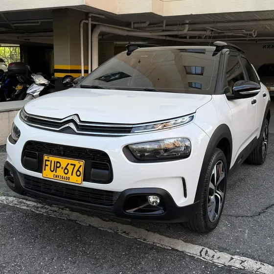 Citroën C4 Cactus 2019 1.6 Shine Turbo Aut