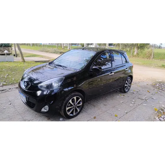 Nissan March 1.6 Advance Media Tech 107cv