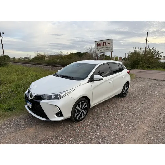Toyota Yaris 1.5 107cv Xls Pack Cvt
