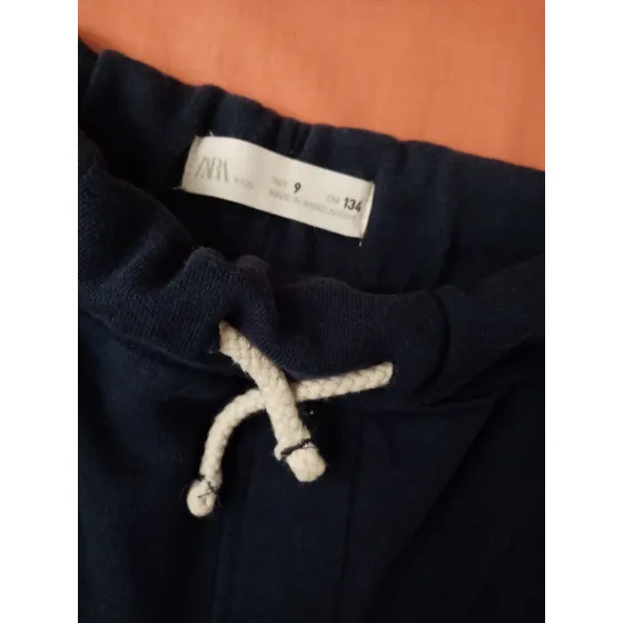 Pantalón Jogging Niño- Zara- Talle 9- Impecable!!! 