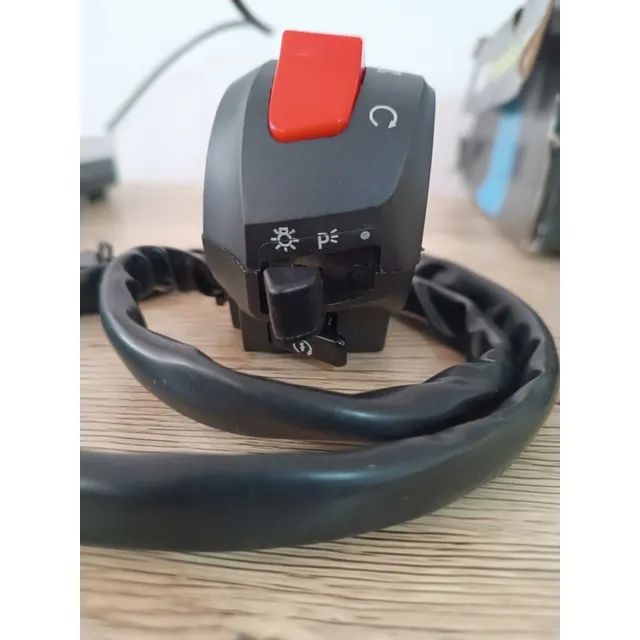 1 Comando Mando Lado Derecho Szr 150 Nuevo Envios A Todo El 